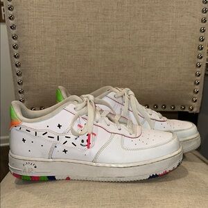 Nike Kid’s 6.5 Air Force 1 LV8 Low Drawing - DV1366-111